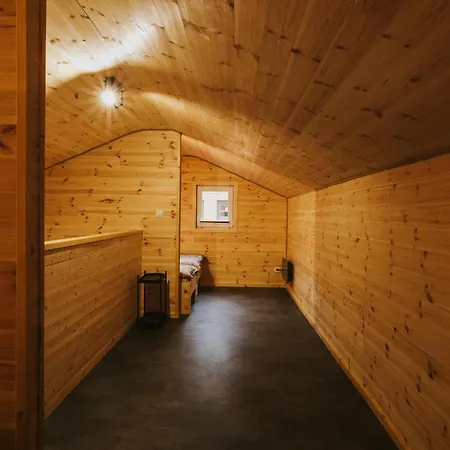 Rower-narty-leżak - Całoroczne, Niezależne, Taras, Grill, Zadaszone Jacuzzi, Ognisko, Duży Teren, Blisko Las, Trasy Rowerowe Single-track, Piesze Wędrówki, Narty Świeradów-Zdrój