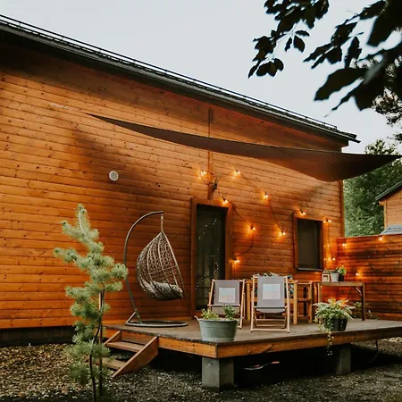 Rower-narty-leżak - Całoroczne, Niezależne, Taras, Grill, Zadaszone Jacuzzi, Ognisko, Duży Teren, Blisko Las, Trasy Rowerowe Single-track, Piesze Wędrówki, Narty Dom wakacyjny