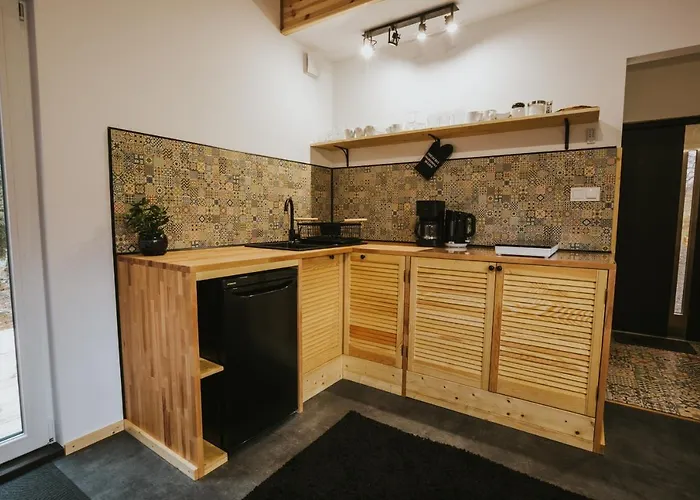 Ferienhaus Rower-narty-lezak - Caloroczne, Niezalezne, Taras, Grill, Zadaszone Jacuzzi, Ognisko, Duzy Teren, Blisko Las, Trasy Rowerowe Single-track, Piesze Wedrowki, Narty Świeradów-Zdrój