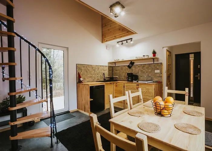 Rower-narty-lezak - Caloroczne, Niezalezne, Taras, Grill, Zadaszone Jacuzzi, Ognisko, Duzy Teren, Blisko Las, Trasy Rowerowe Single-track, Piesze Wedrowki, Narty Świeradów-Zdrój