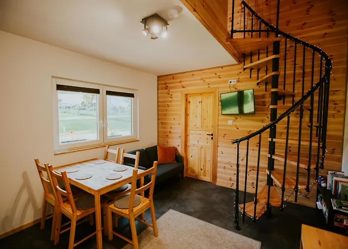 Rower-narty-lezak - Caloroczne, Niezalezne, Taras, Grill, Zadaszone Jacuzzi, Ognisko, Duzy Teren, Blisko Las, Trasy Rowerowe Single-track, Piesze Wedrowki, Narty Ferienhaus Świeradów-Zdrój